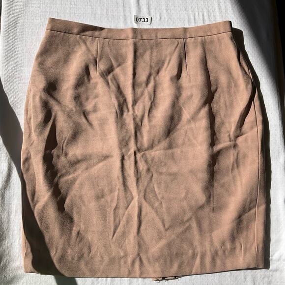 Josephine Chaus Dresses & Skirts - Josephine Chaus Women’s Straight Pencil Skirt size 14, Beige Tan, Above Knee